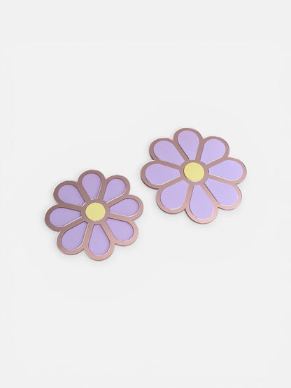 Statement Wall flowers